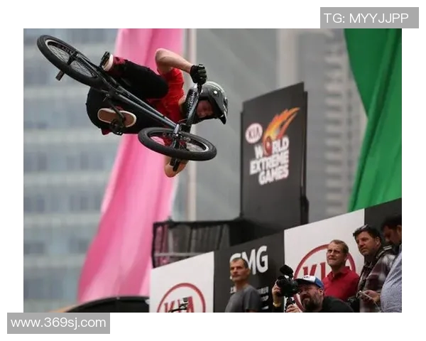 南京极限运动队比赛经验深度对比及其对运动发展的影响分析 南京极限运动队比赛经验深度对比及其对运动发展的影响分析