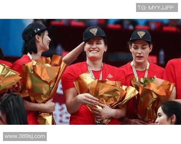 李伟的排球生涯回顾与展望：从赛场到人生的启示与感悟