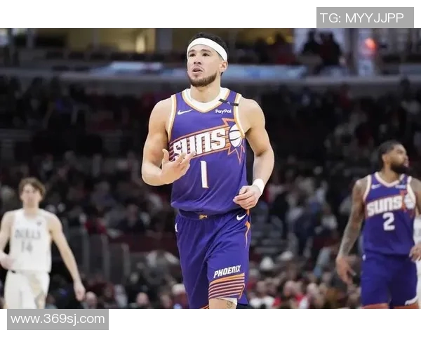 德文布克领衔太阳队再创辉煌期待新赛季的精彩表现与突破