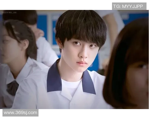 朱俊龙：从青涩少年到篮球明星的奋斗历程与成长故事