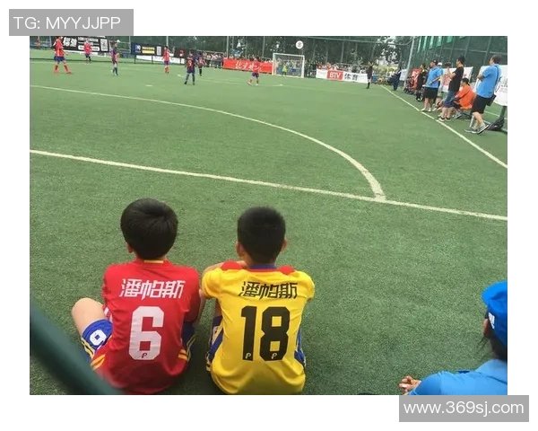 芝加哥联队迎战雷湾寒流展现足球激情与团队精神的巅峰对决