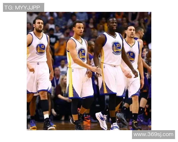 2015年NBA总决赛勇士队与骑士队的巅峰对决与传奇时刻回顾