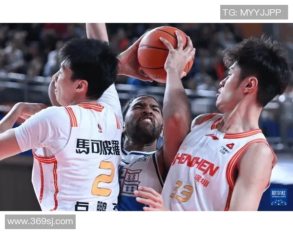 CBA新疆队对阵深圳队精彩直播回顾与赛后分析 CBA新疆队对阵深圳队精彩直播回顾与赛后分析