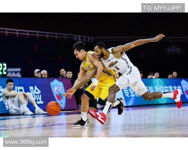 北京与辽宁总决赛第三场激战即将上演谁将夺得总冠军荣耀